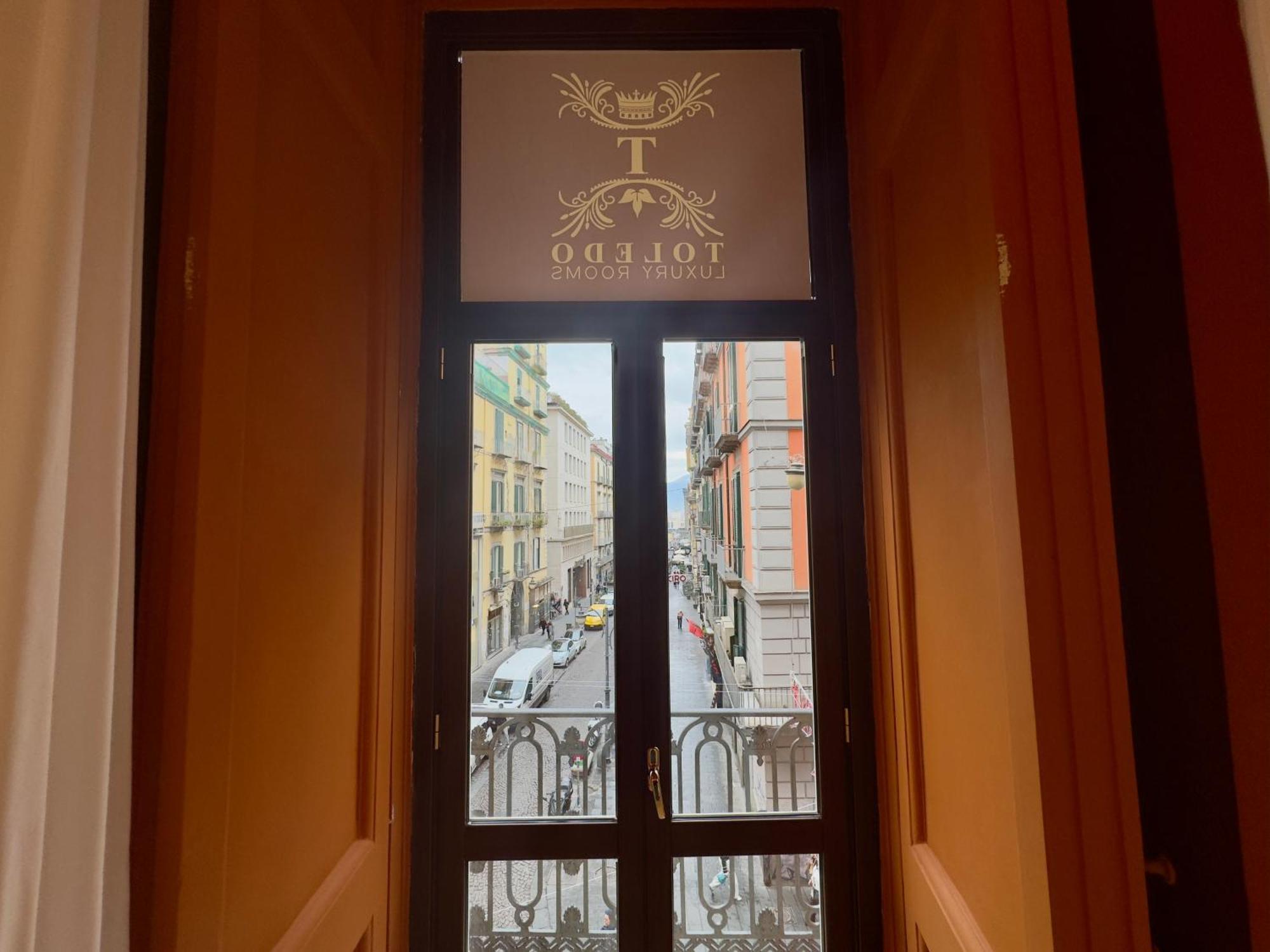 Toledo Luxury Rooms - Lr Collection Naples Exterior photo