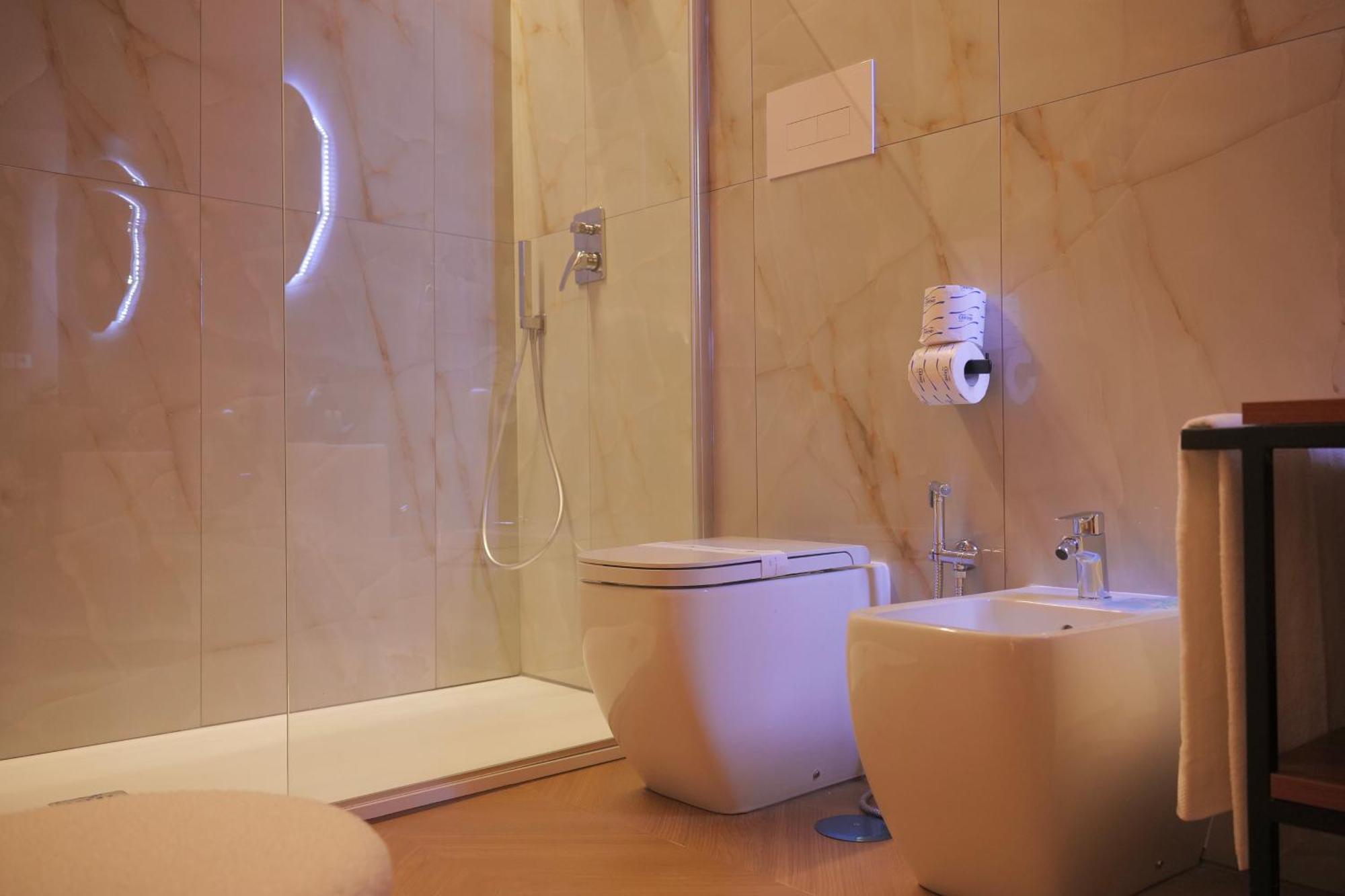Toledo Luxury Rooms - Lr Collection Naples Exterior photo