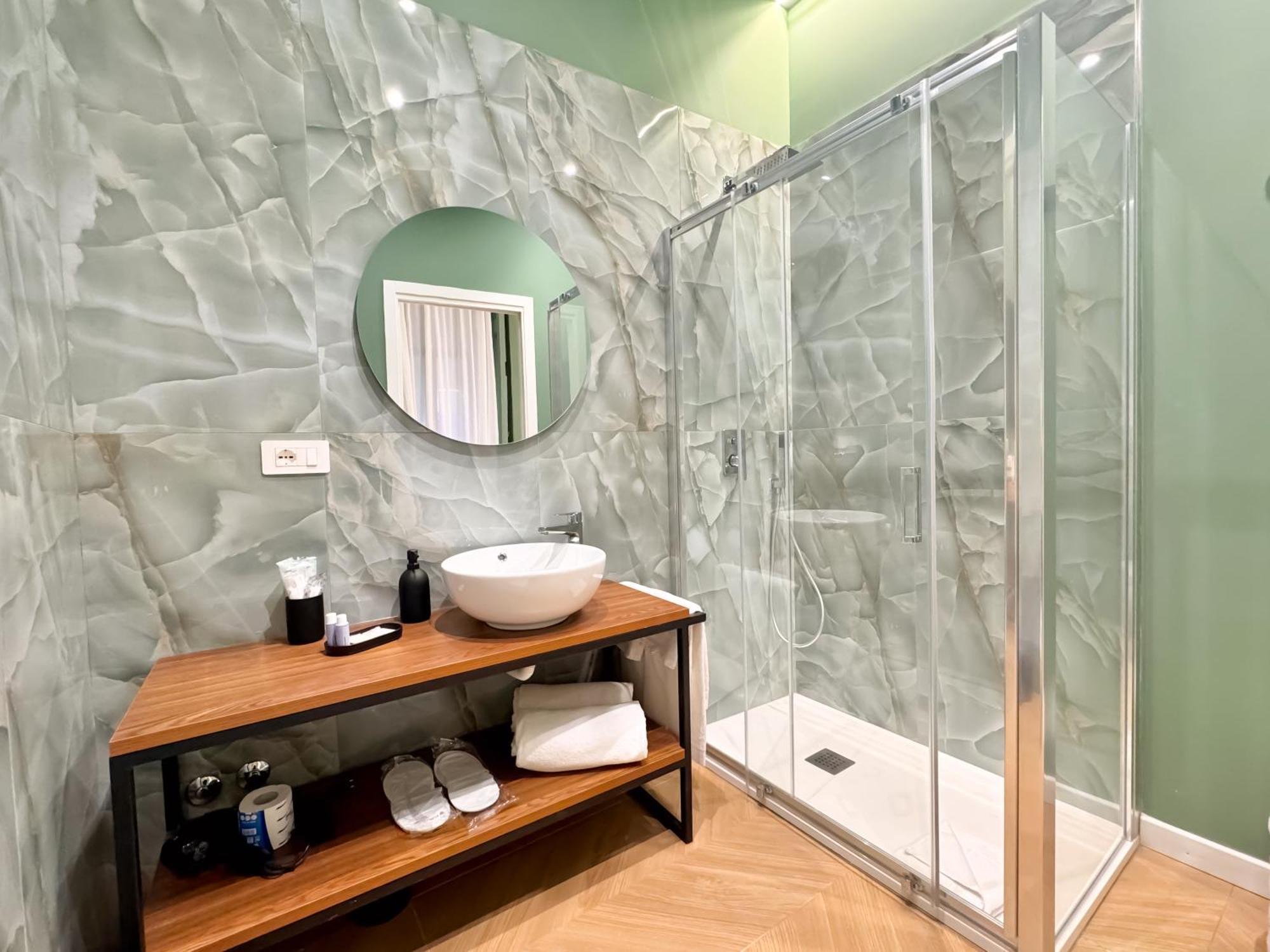 Toledo Luxury Rooms - Lr Collection Naples Exterior photo